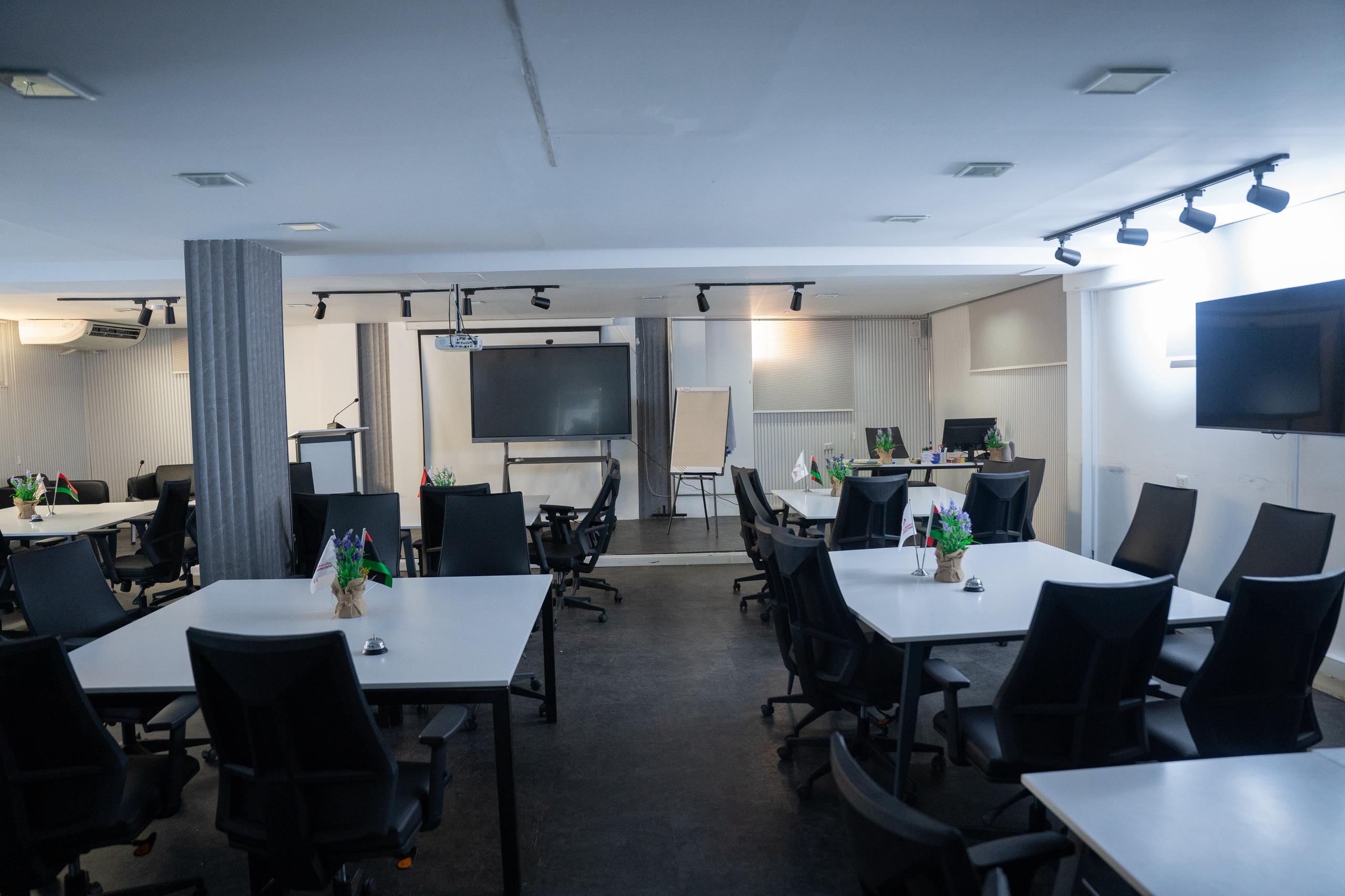Classroom 6